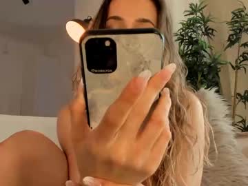local cam girl hell_lo image #939622
