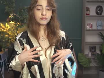local cam girl yours_lola image #975101
