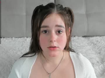 local cam girl emilia_me image #844191