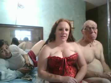 local cam couple hornybodies2022 image #1838383