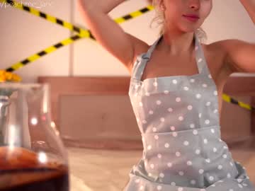 local cam girl peach_me image #330078