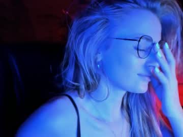 local cam girl linellali image #1941243