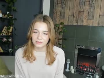 local cam girl thomashelena image #824907