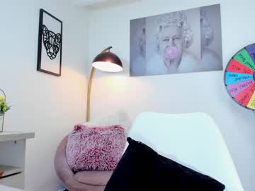 local cam girl missniley image #491860
