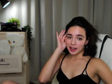 local cam girl ella_flar_ image #2142033