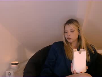 local cam girl bitter_moon image #2355875