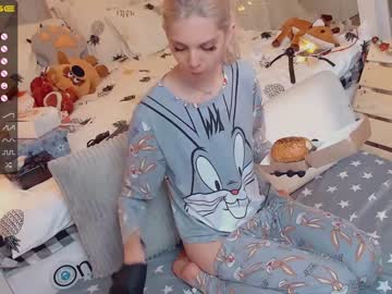 local cam girl careful_i_bite image #438908