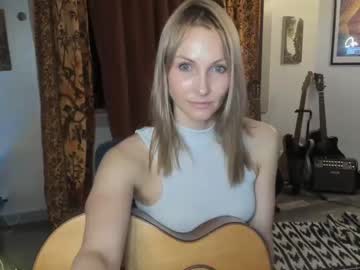 local cam girl kaileeshy image #331003