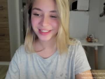 local cam girl sun_shine_baby image #1416399