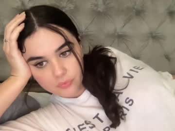 local cam girl gia_is_horny image #2372501