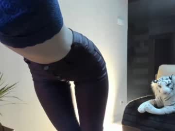 local cam girl sofiaandwonderland image #1468903