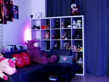 local cam girl madnessalise image #759397