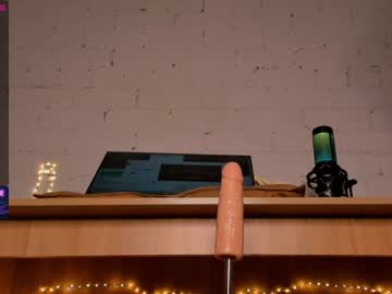 local cam girl crystalreves image #1491688