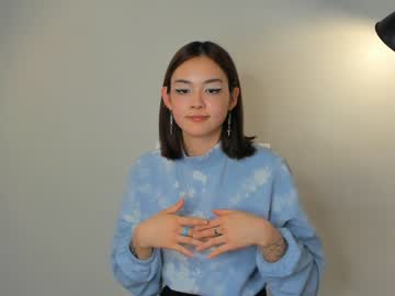local cam girl elwinefaro image #2664658