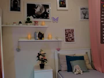 local cam girl chloe_catherine_mykers image #2390107