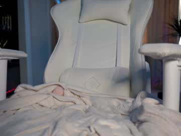 local cam girl xoxo_emma image #877244