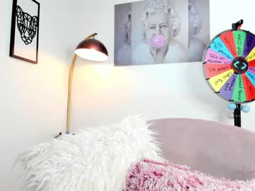 local cam girl missniley image #405116