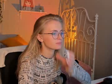 local cam girl linellali image #1662471