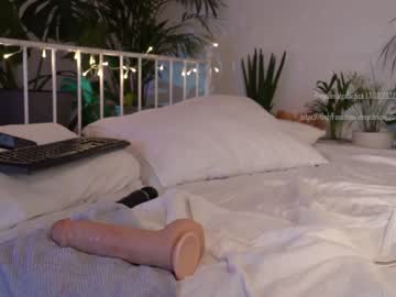 local cam girl _deepthroatgalactica image #879462