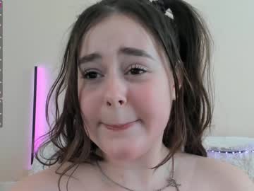 local cam girl emilia_me image #939984