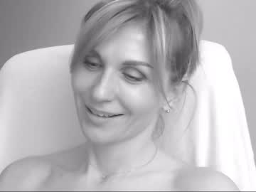 local cam girl lady_ada image #357494