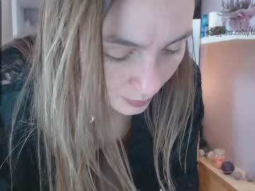 local cam girl taralanes image #582866