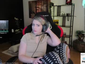 local cam girl kimilee22 image #1090474