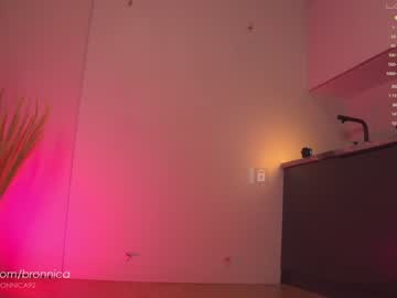 local cam girl bronnica image #1468584