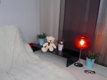 local cam girl yana_squrel_22 image #2569360