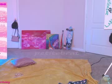 local cam girl petitebrat image #2337574