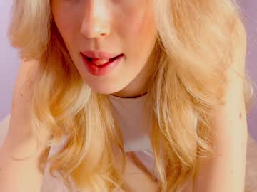 local cam girl lolly_bella_ image #1015890