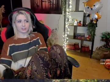 local cam girl kimilee22 image #262471
