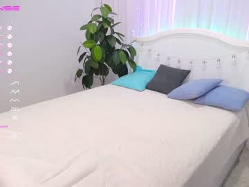 local cam girl emmika_ image #743229