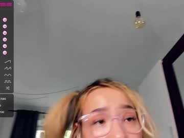 local cam girl miolimm image #1418596