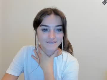 local cam girl omiliver image #214332