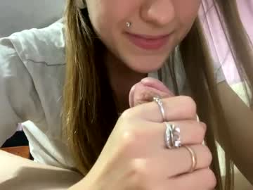 local cam couple viktoria9898 image #2137812