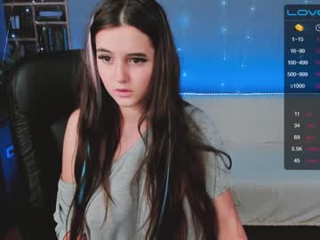 local cam girl emmika_ image #64135