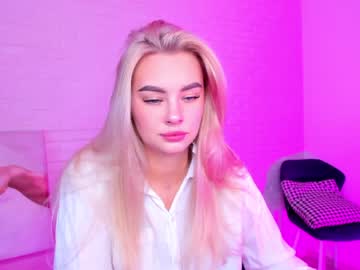 local cam girl 8a8y_nura image #924764