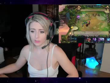 local cam girl kimilee22 image #1617179
