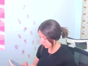 local cam girl halley_pink image #2700114