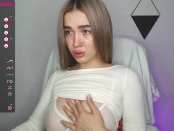 local cam girl yourvirusqueen_ image #1445865