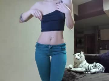 local cam girl sofiaandwonderland image #785692