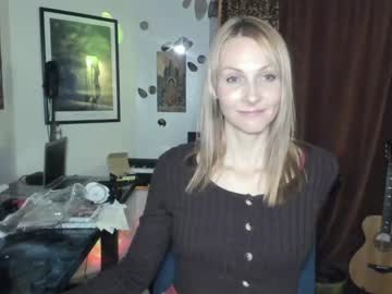 local cam girl kaileeshy image #325813