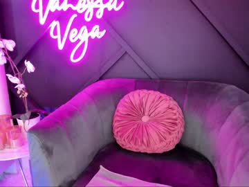 local cam girl vanessa_vega image #2403874