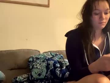 local cam girl kylieexoxoxo2432 image #2664179