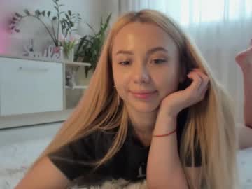 local cam girl meryfoxxx image #2583968