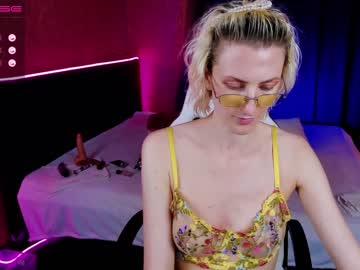local cam girl eva__blonde image #1409854