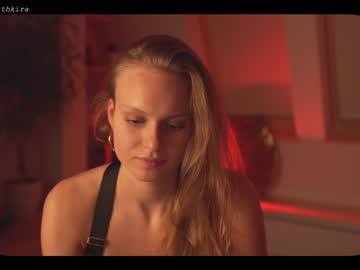 local cam girl chillwithkira image #1210192