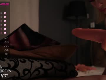 local cam girl crystalreves image #1033059
