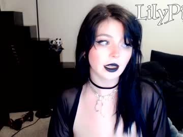 local cam girl lilypixel image #636477